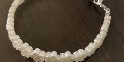 Гривна от мъниста