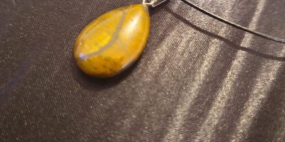 Колие от "Тигрово око" във форма на Капка